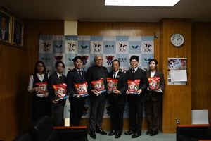 クリスマスプレゼント寄贈