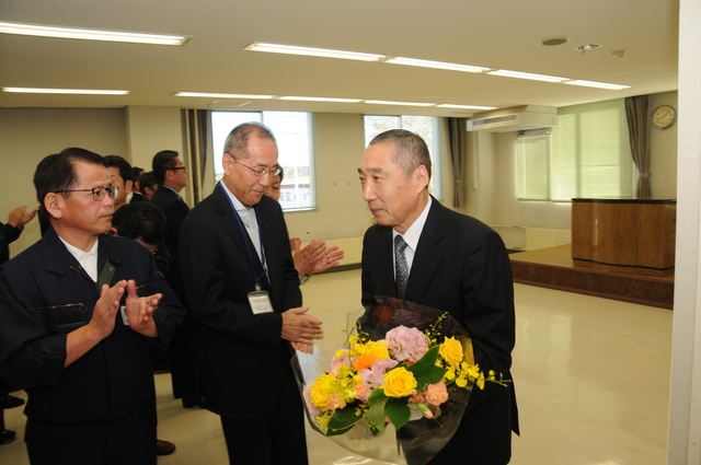 池田裕二前町長退任式