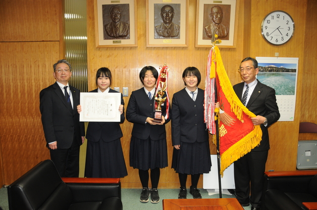 北海道中学柔道新人団体優勝大会の優勝の報告